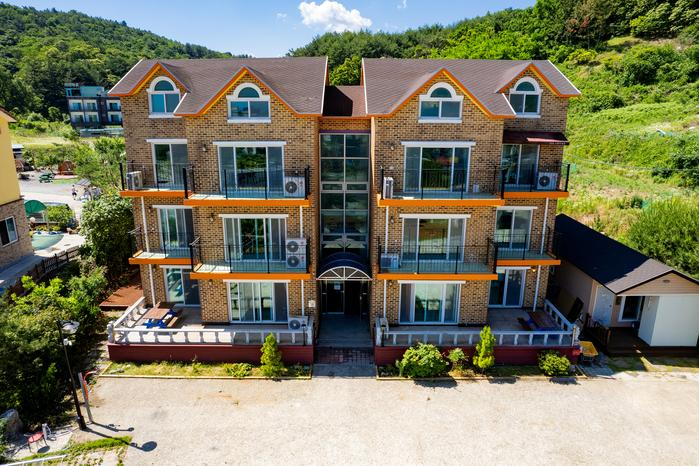 Exterior & Views 1, Samcheok Bada Sketch Pension, Samcheok