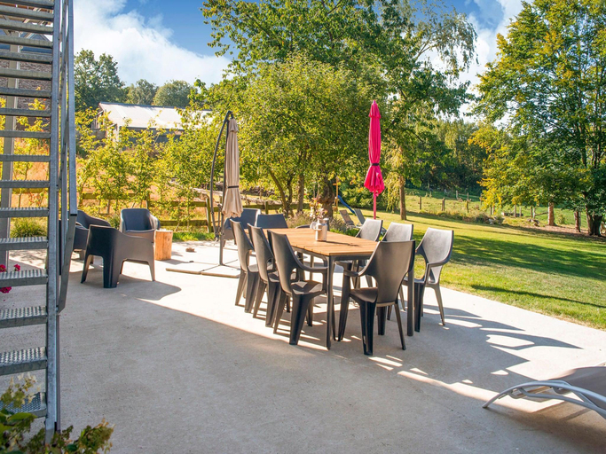 Food & Drinks 5, Holiday Home in Lierneux with Garden, Liège