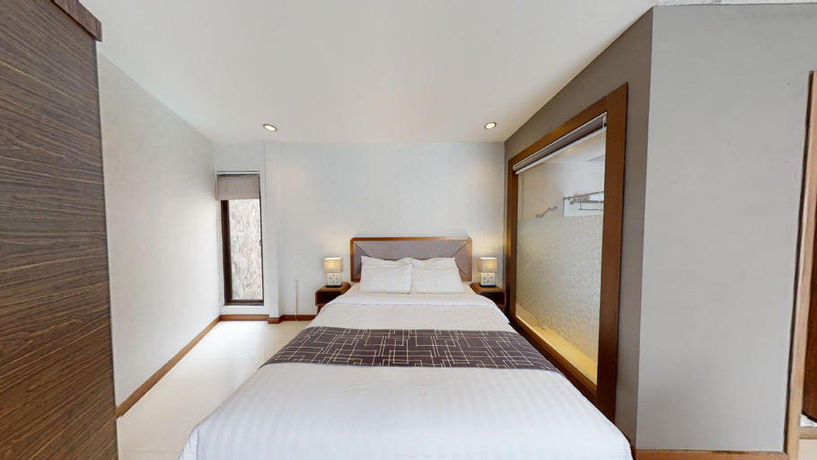 Bedroom 8