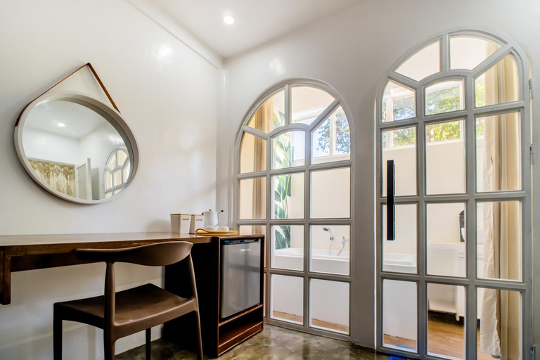 Others 4, Hayyahayya Villas, Santa Fe
