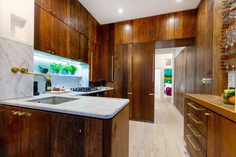 Room 3, Stunning Apartment Opposite The British Museum, London