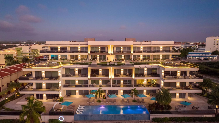 Others 5, O Condominium Beachfront Residences, by Bocobay Aruba