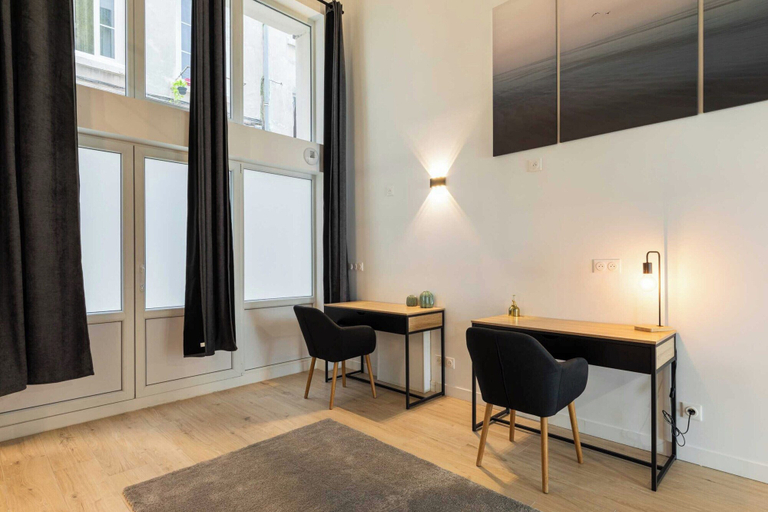Interior 5, Dify Mazenod - Prefecture, Rhône