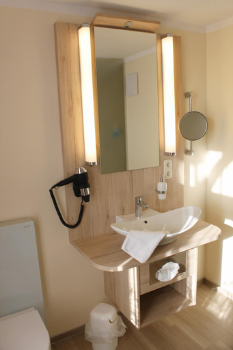 Bathroom 3, Hotel Villa Elisabeth, Vorpommern-Rügen
