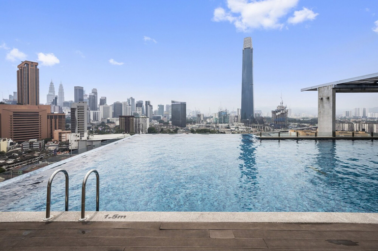 Indoor/outdoor pool, D' Majestic Residence by Emily in Town, Kuala Lumpur