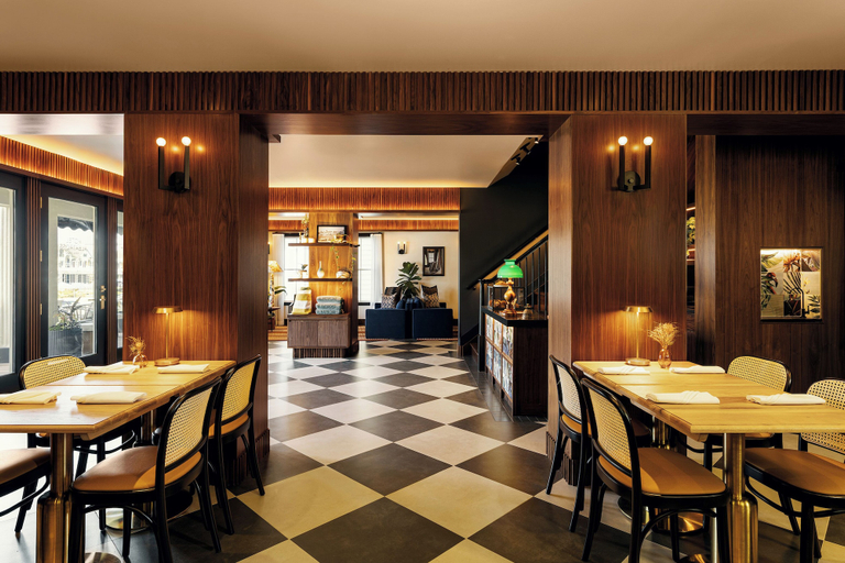 Food & Drinks, Hotel Albatross, Monmouth