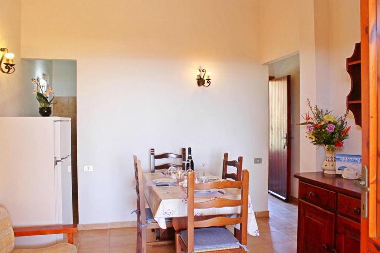 2, Apartment Costa Rei near Sandy Beaches, Cagliari