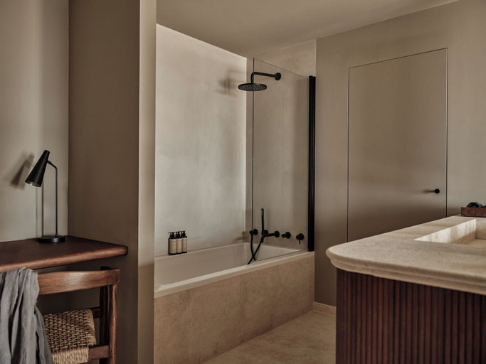 Bathroom 5, OKU Andalusia – Alcaidesa, Cádiz