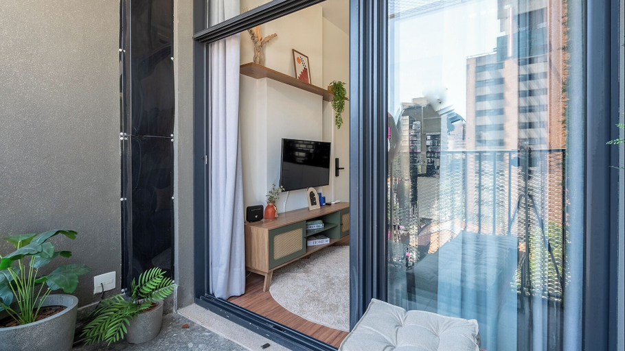 Balcony, Bauhaus Pinheiros, São Paulo