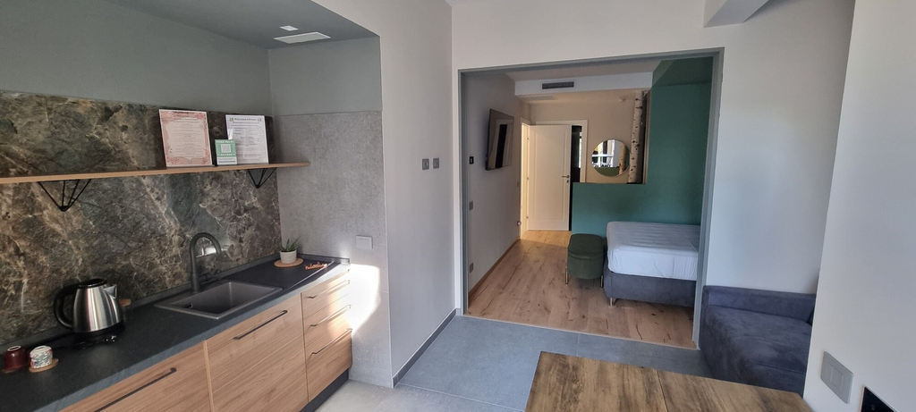Room 5, Il Piccolo Paradiso, Rome