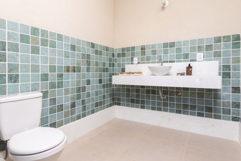 Bathroom 4, Bz76 casa 3 suítes e piscina privativa, Armação dos Búzios