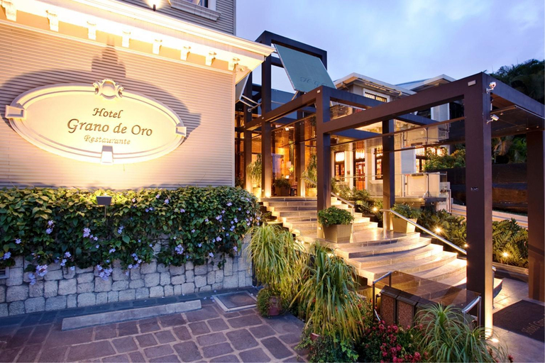 Exterior & Views