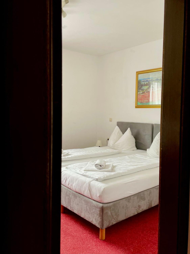 Bedroom 2, Hotel-Restaurant Moser Pochlarn, Melk