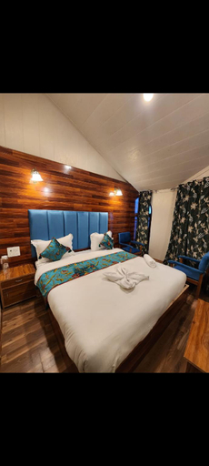 Others 4, Grand Nishat Hotel, Srinagar