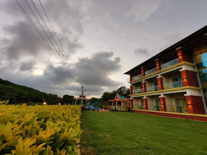 Exterior & Views 1, Khushi Riverside Resort, Satara