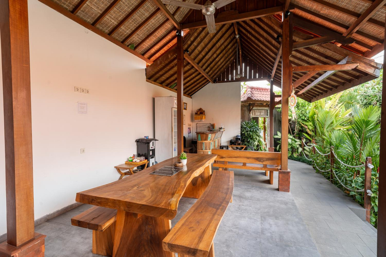 Public Area, Jinar Guest House, Badung