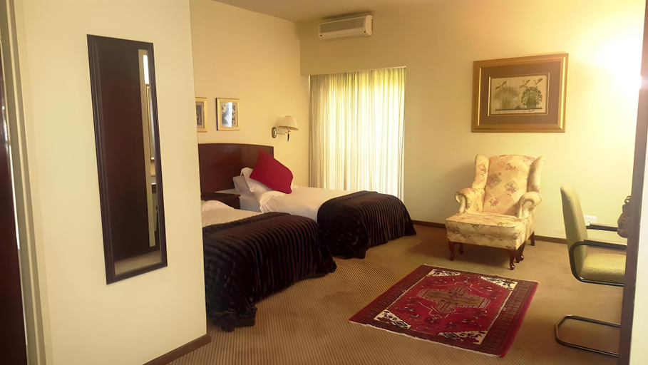 Bedroom 2, Benvenuto Hotel & Conference Centre, City of Johannesburg
