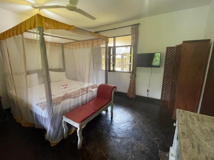 Bedroom 4, Double Heart Resort, Malindi