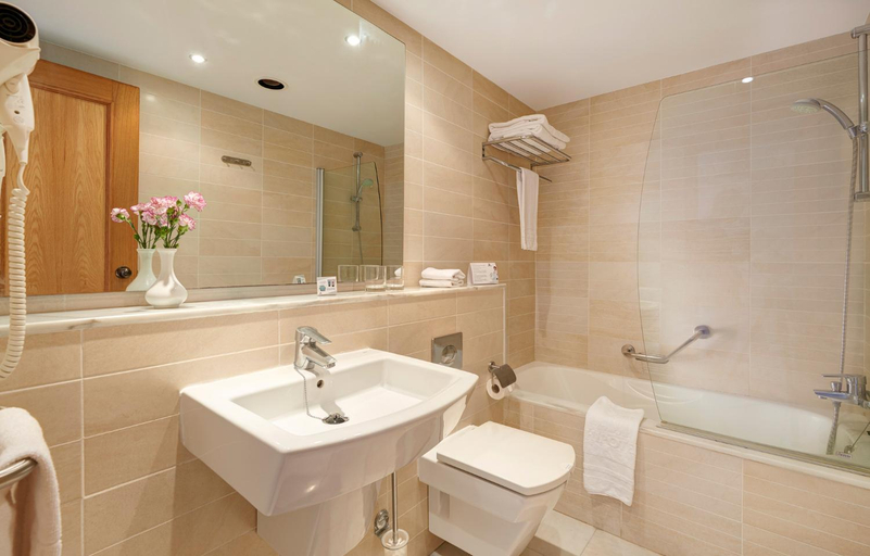 Bathroom 5, Hipotels Coma Gran Aparthotel, Baleares
