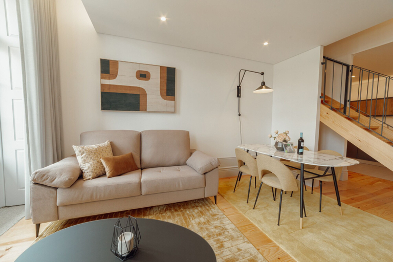 Room 5, Heart OF Porto Apartment E Duplex by Vacationy, Porto