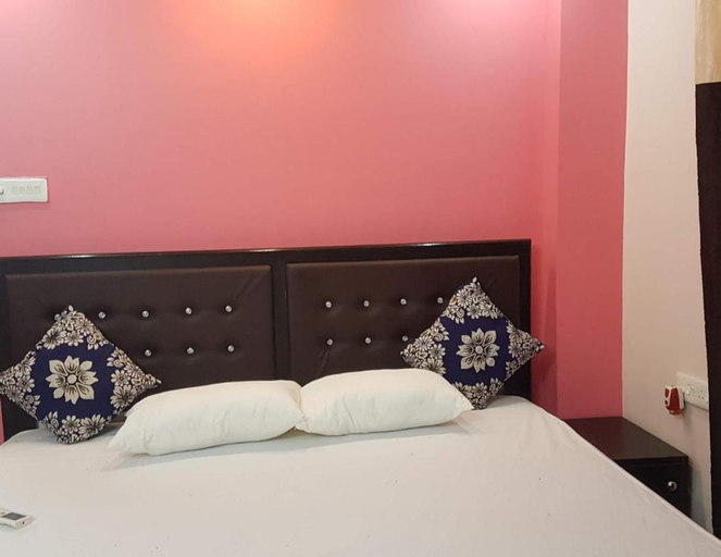 Others 5, Eva's Castle, Puri