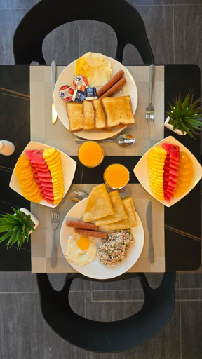 Food & Drinks 5, Beach Lily Dhigurah