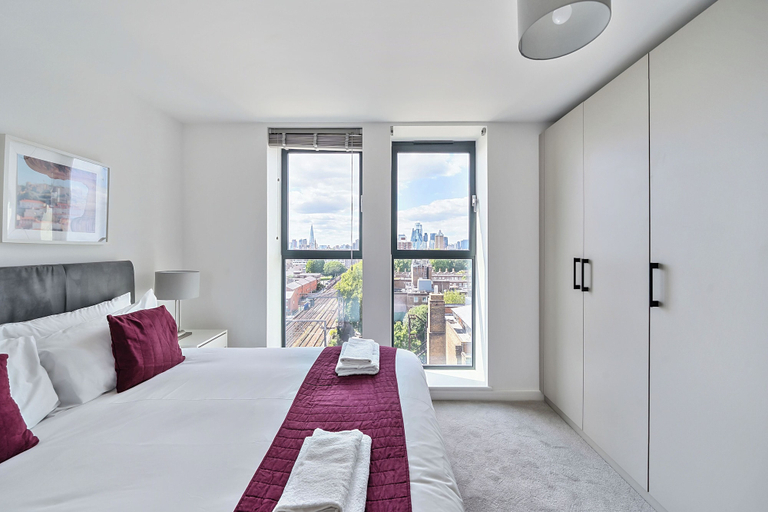 Bedroom 4, Roomspace Apartments -Caroline Street, London