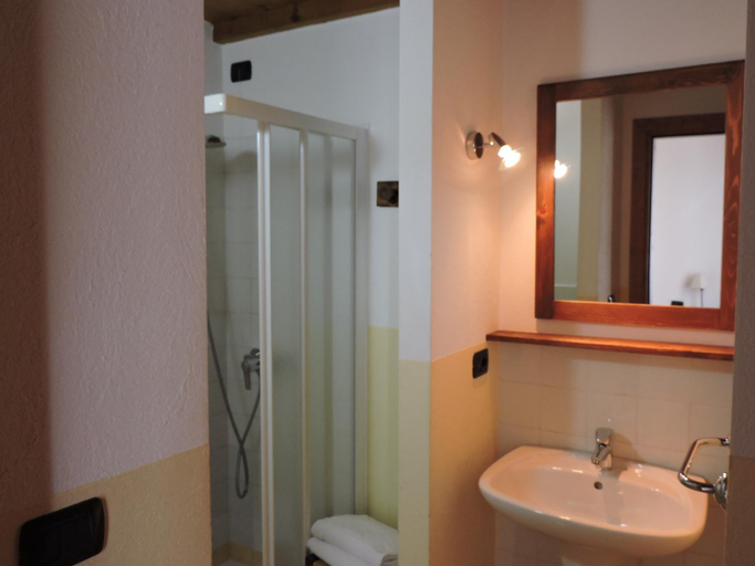 Bathroom 3, Agriturismo Sambuco, Verona