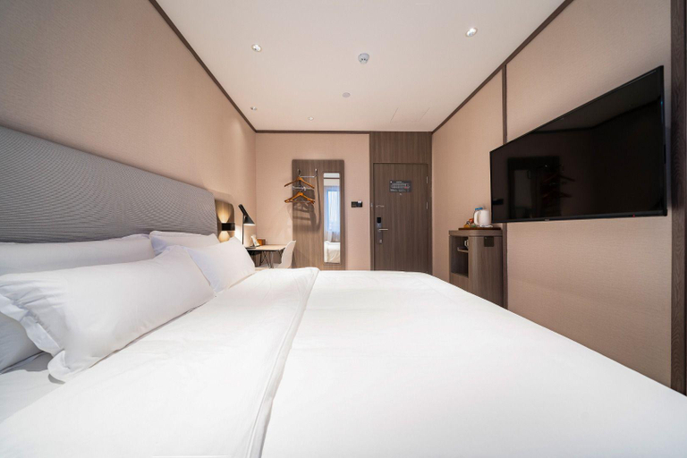 5, YouTing Hotel (Shanghai Dishui Lake and Lin-gang Area), Shanghai