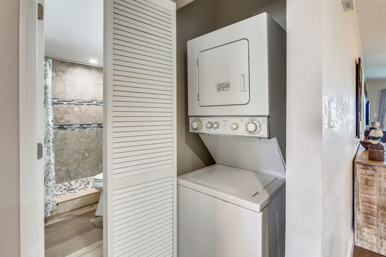 Bathroom 4, Land's End 4-405 Bay Front - Premier, Pinellas