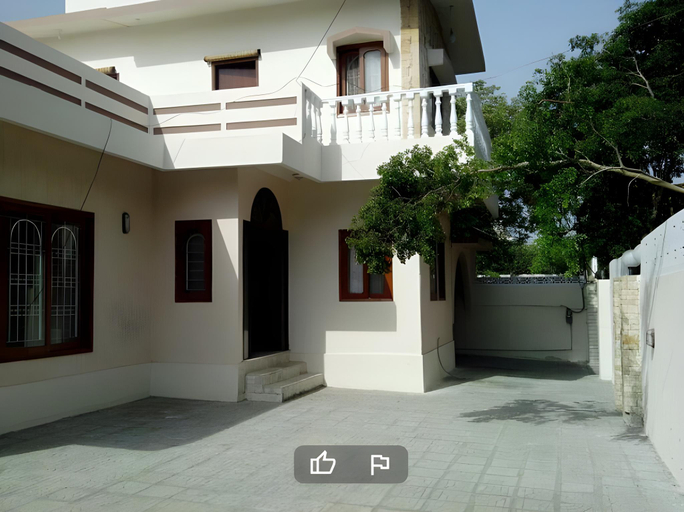 Others 2, New Grace Inn, Karachi