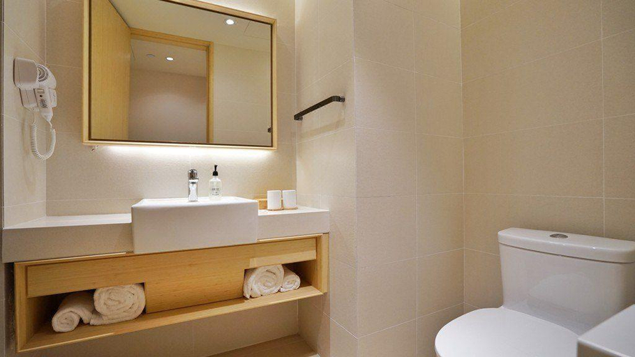 Bathroom 4, Ji Hotel (Shanghai Gucun Park Julian Road), Shanghai