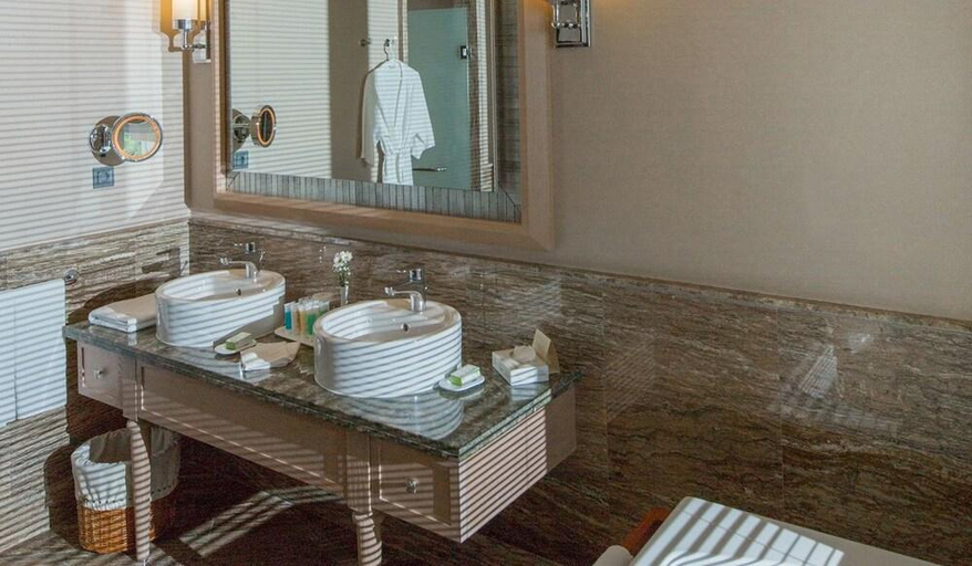 Bathroom 4, XANADU ISLAND HOTEL, Bodrum