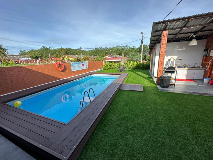 Swimming pool, Chalet Siti Balqis, Alor Gajah