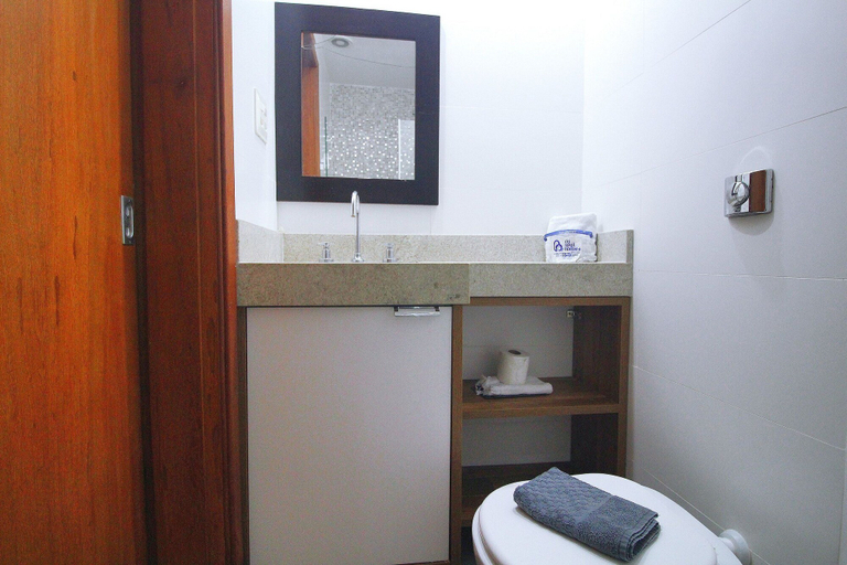 Bathroom 4, Conforto e Estilo em Copacabana D056, Rio de Janeiro