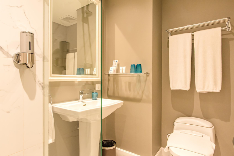 Bathroom 5
