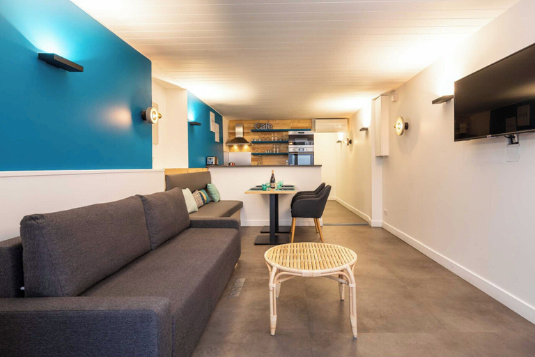 Living area 4, Dify Liberte - Prefecture, Rhône