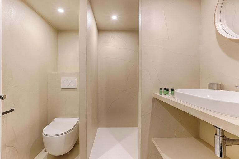 Bathroom 2, Beautiful AC Duplex Bastille Le Marais, Paris