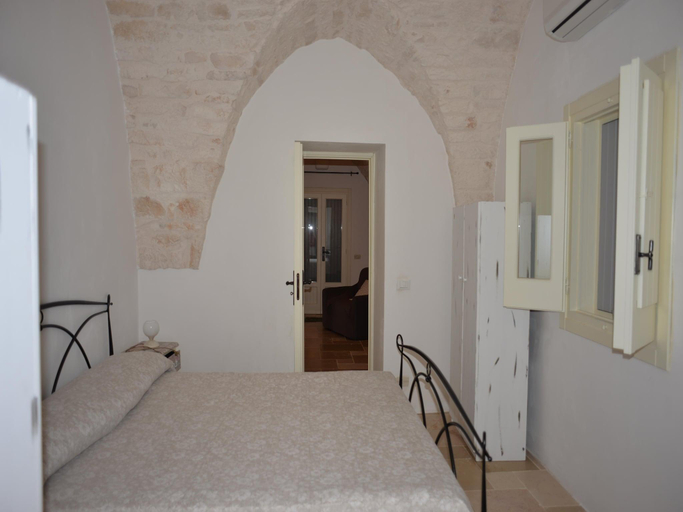 Bedroom 2, Villa in Puglia near Ostuni Marina, Brindisi