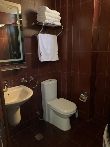 Bathroom 5, Hotel Neptun Kvariati, Batumi
