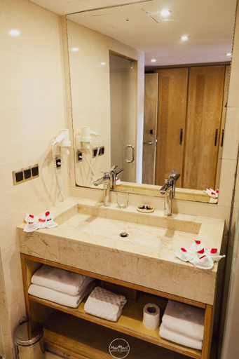 Bathroom, Cote Ocean Mogador, Essaouira