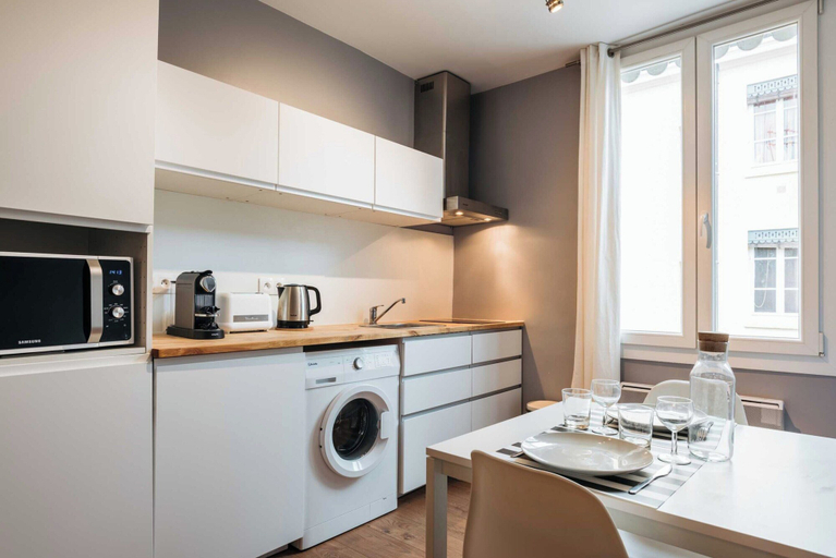 Private kitchen 5, Dify Seguin - Perrache/confluence, Rhône