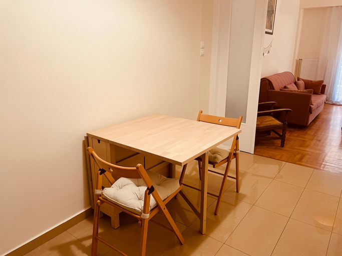 Room 5, Iris Apartment - 50m2 by Superhost Hub, Attica