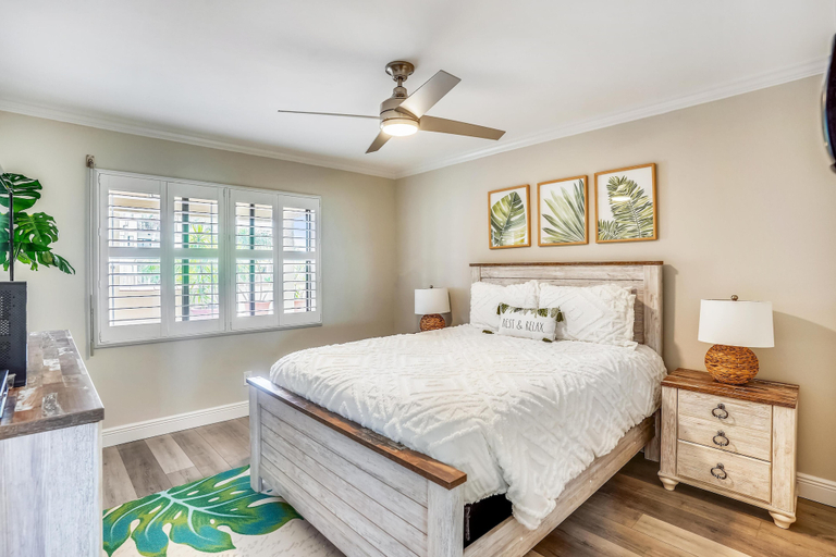 Bedroom 3, Land's End 10-203 Beach Front - Premier, Pinellas