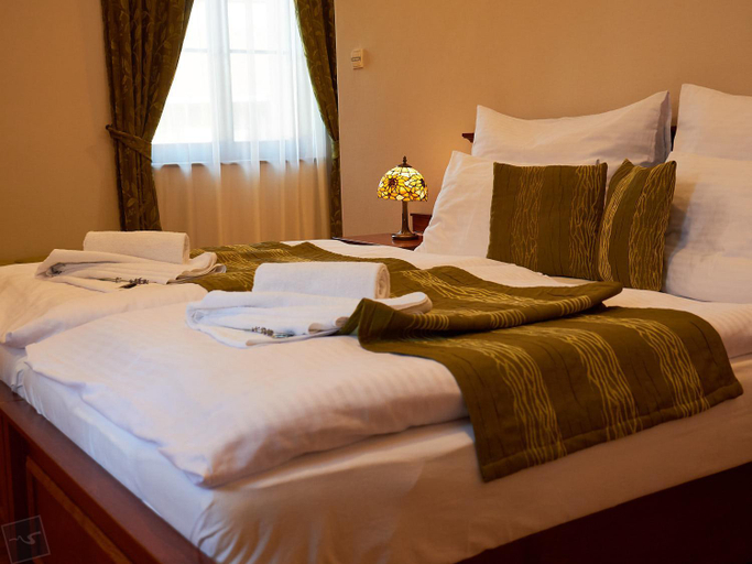 Bedroom 2, Hradna straz Hotel&Apartments s privatnym wellness, Zlaté Moravce