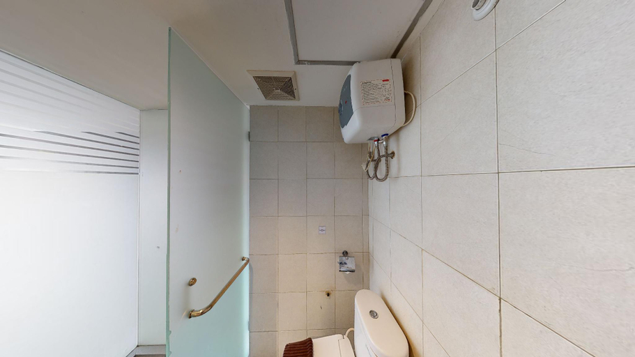 bathroom 5