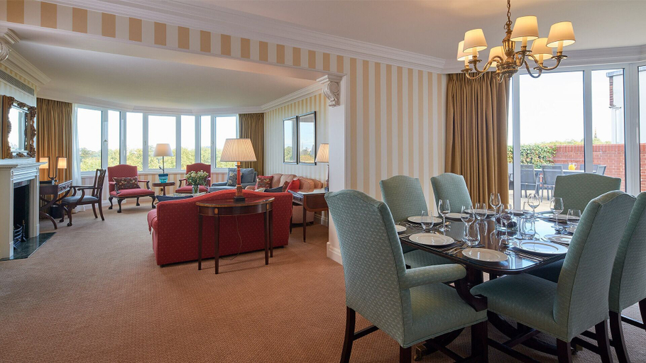 Food & Drinks 5, Cheval Thorney Court at Hyde Park, London