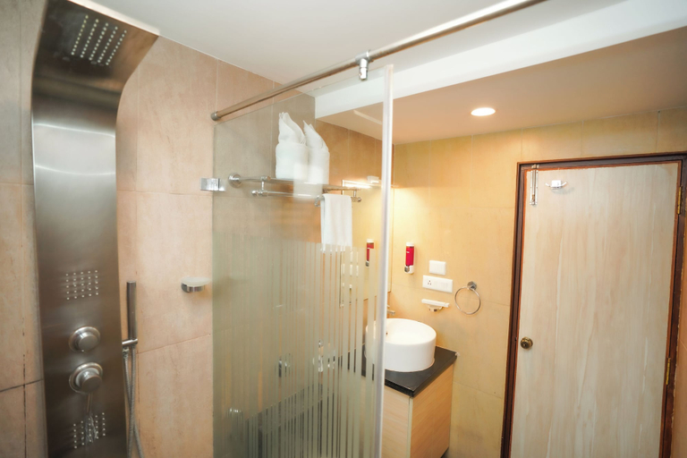 Bathroom, Santrina Hotels, Bangalore