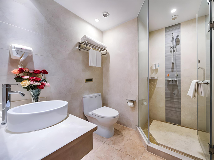 Bathroom, Vienna Hotel Jiangsu Suzhou Wujiang Bus Passenger Station, Suzhou