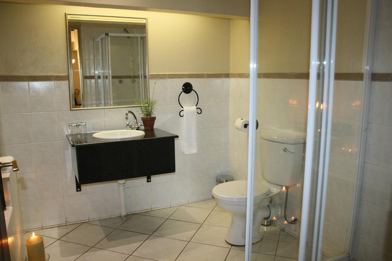 Bathroom 3, Benvenuto Hotel & Conference Centre, City of Johannesburg